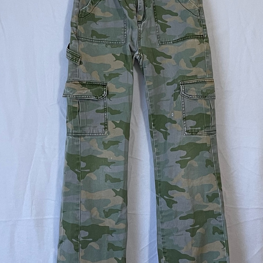 Calvin Klein Jeans Camo Cargo Pants